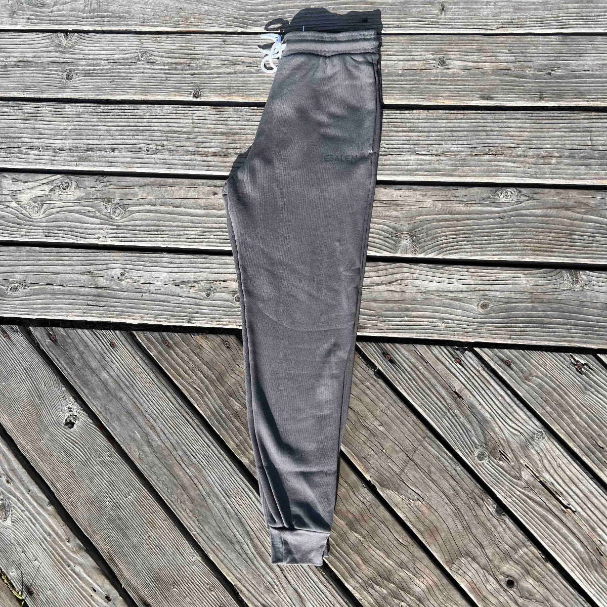 Esalen Logo Jogger Pant in Asphalt