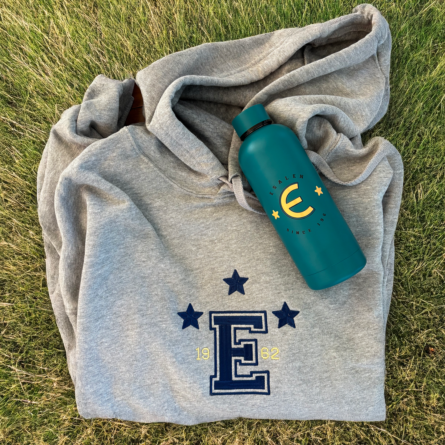 Heritage Esalen Since 1962 Logo Water Bottle in Teal